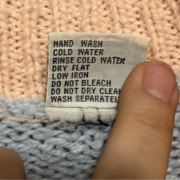 Women’s Totally 80s Sweater Pastel Colors Long Sleeve Chevron Pattern Medium - Picture 5 of 7